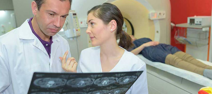 Why-Should-You-Enroll-in-an-Online-MRI-Course